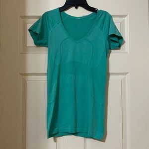Lululemon Short Sleeve Top